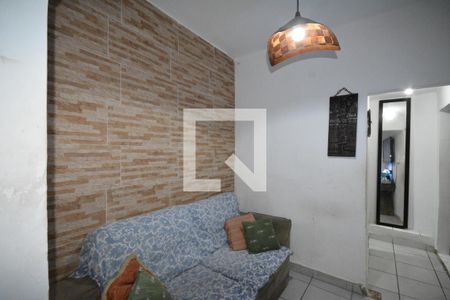 Sala de casa à venda com 3 quartos, 100m² em Vaz Lobo, Rio de Janeiro