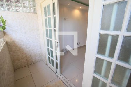 Varanda de casa à venda com 3 quartos, 120m² em Curicica, Rio de Janeiro