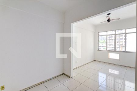 Sala/Quarto de kitnet/studio para alugar com 1 quarto, 32m² em Centro, Niterói