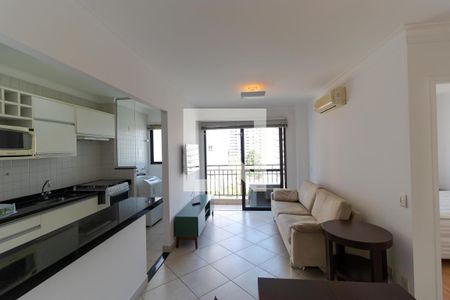 Salas de apartamento para alugar com 1 quarto, 53m² em Cambuí, Campinas