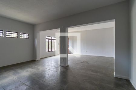 Sala de casa para alugar com 4 quartos, 310m² em Dae, Campinas