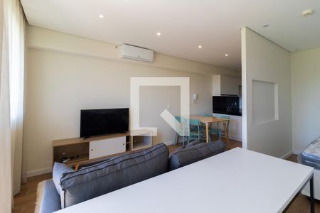 Sala de apartamento para alugar com 1 quarto, 45m² em Centro, Jundiaí