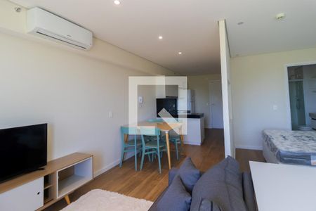 Sala de apartamento para alugar com 1 quarto, 45m² em Centro, Jundiaí