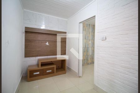 Sala de casa para alugar com 1 quarto, 34m² em Itaquera, São Paulo