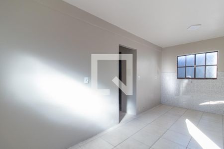 Sala de casa para alugar com 2 quartos, 70m² em Santo Antônio, Porto Alegre