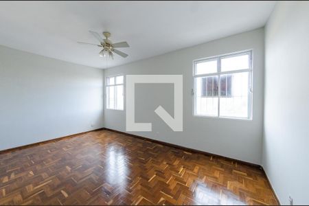 Sala de apartamento para alugar com 5 quartos, 170m² em Coração Eucarístico, Belo Horizonte