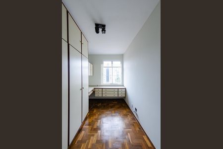 Quarto 2 de apartamento para alugar com 5 quartos, 170m² em Coração Eucarístico, Belo Horizonte