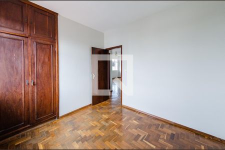 Quarto 1 de apartamento para alugar com 5 quartos, 170m² em Coração Eucarístico, Belo Horizonte