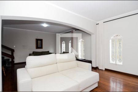 Sala de casa para alugar com 3 quartos, 280m² em Jardim Santa Mena, Guarulhos