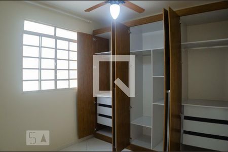 Apartamento à venda com 2 quartos, 45m² em Estoril, Belo Horizonte