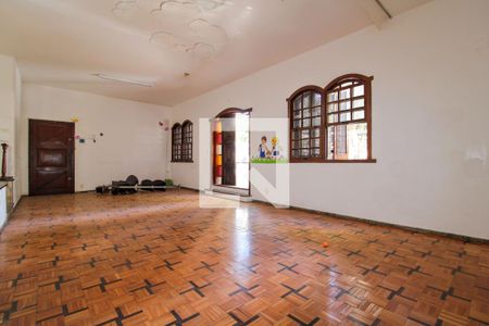 Casa à venda com 6 quartos, 270m² em São Pedro, Belo Horizonte