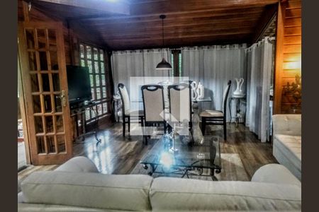 Casa à venda com 4 quartos, 280m² em Retiro do Chalé, Brumadinho