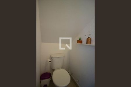 Lavabo de casa de condomínio para alugar com 2 quartos, 100m² em Parque Paulistano, São Paulo