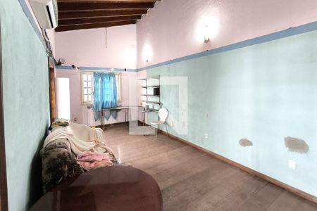 Sala de casa de condomínio à venda com 3 quartos, 350m² em Jardim Novo Mundo, Jundiaí