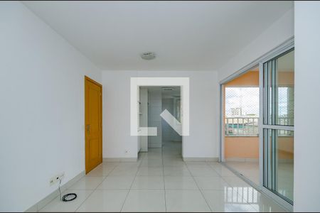 Sala de apartamento para alugar com 3 quartos, 75m² em Prado, Belo Horizonte