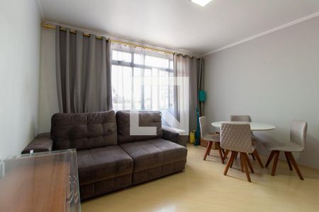 Sala de apartamento para alugar com 2 quartos, 76m² em Água Verde, Curitiba