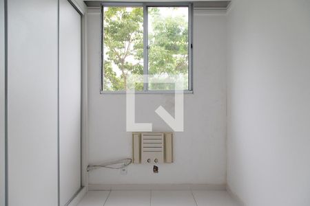 Quarto 2 de apartamento à venda com 3 quartos, 58m² em Vargem Pequena, Rio de Janeiro