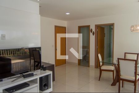 Sala de apartamento para alugar com 3 quartos, 108m² em Jardim Goiás, Goiânia