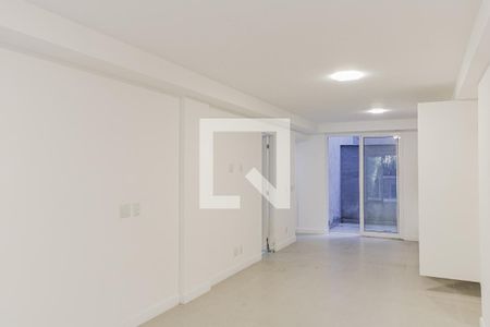 Sala/Quarto de kitnet/studio para alugar com 1 quarto, 52m² em Copacabana, Rio de Janeiro