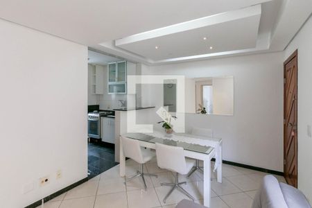 Sala de apartamento para alugar com 3 quartos, 70m² em Buritis, Belo Horizonte