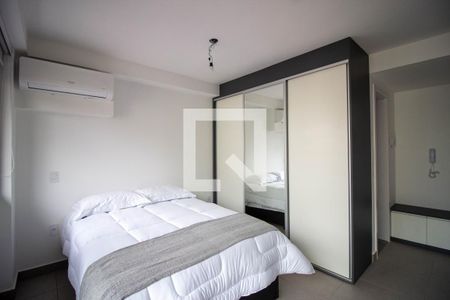 Quarto / Sala de kitnet/studio para alugar com 1 quarto, 29m² em Perdizes, São Paulo