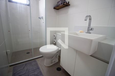 Banheiro de kitnet/studio para alugar com 1 quarto, 29m² em Perdizes, São Paulo