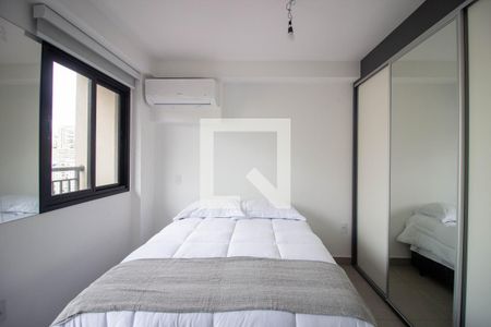 Quarto / Sala de kitnet/studio para alugar com 1 quarto, 29m² em Perdizes, São Paulo