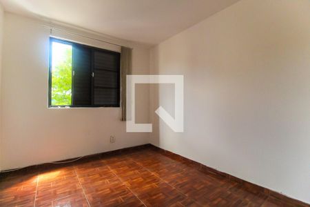 Quarto 1 de apartamento à venda com 2 quartos, 48m² em Conjunto Residencial José Bonifácio, São Paulo