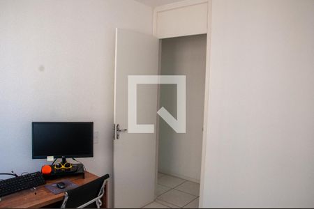 Quarto 1 de apartamento à venda com 2 quartos, 47m² em Monte Castelo, Contagem