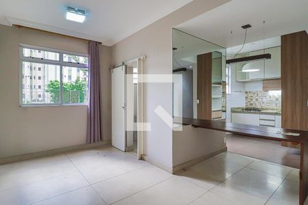 Sala  de apartamento à venda com 2 quartos, 55m² em Ipiranga, Belo Horizonte