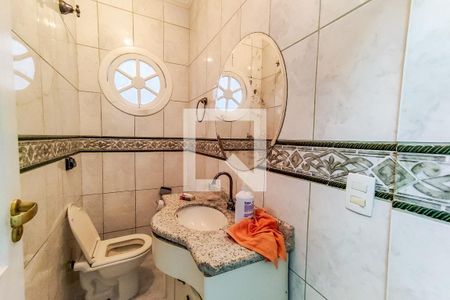 Lavabo de casa de condomínio à venda com 3 quartos, 253m² em Parque Monte Alegre, Taboão da Serra