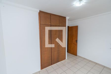 Quarto 2 de casa de condomínio para alugar com 2 quartos, 59m² em Residencial Burato, Campinas