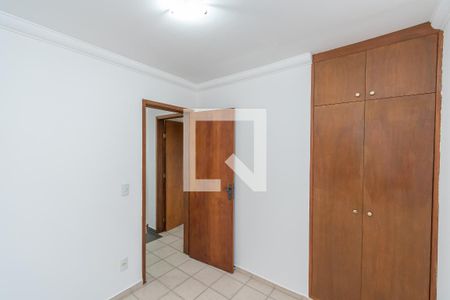 Quarto 1 de casa de condomínio para alugar com 2 quartos, 59m² em Residencial Burato, Campinas