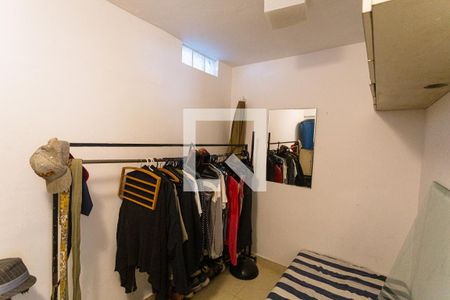 Closet da Sala de casa à venda com 4 quartos, 120m² em Santa Efigênia, Belo Horizonte