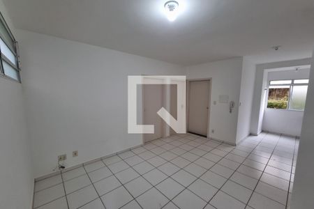 Sala de apartamento para alugar com 2 quartos, 43m² em Jardim Aeroporto, Ribeirão Preto