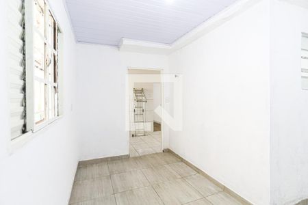 Quarto 2 de casa para alugar com 2 quartos, 80m² em Vila Margarida, Carapicuíba