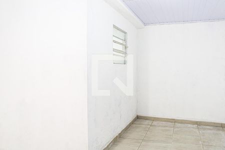 Quarto 2 de casa para alugar com 2 quartos, 80m² em Vila Margarida, Carapicuíba