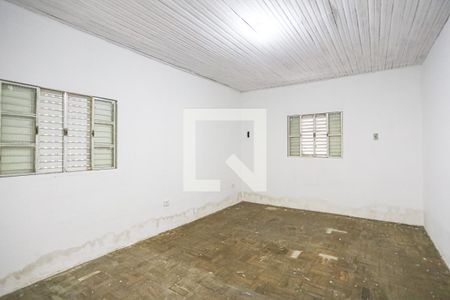 Quarto 1 de casa para alugar com 2 quartos, 80m² em Vila Margarida, Carapicuíba