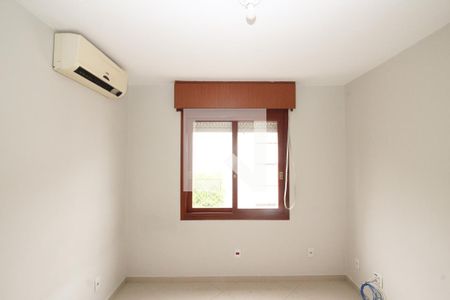 Quarto 1 de apartamento para alugar com 3 quartos, 99m² em Jardim Itu Sabará, Porto Alegre