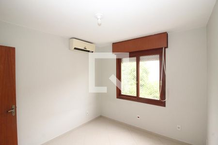 Quarto 1 de apartamento para alugar com 3 quartos, 99m² em Jardim Itu Sabará, Porto Alegre