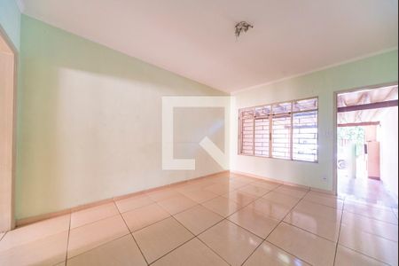 Sala de casa para alugar com 2 quartos, 113m² em Vila Gilda, Santo André