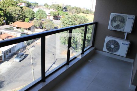 varanda de apartamento para alugar com 2 quartos, 71m² em Parque Amazônia, Goiânia