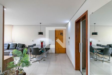 Sala de apartamento para alugar com 3 quartos, 131m² em Alto Caiçaras, Belo Horizonte