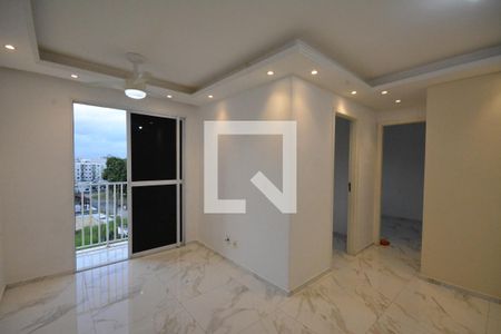 Sala de apartamento para alugar com 2 quartos, 45m² em Vicente de Carvalho, Rio de Janeiro