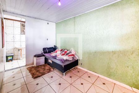 Suíte 1 de casa para alugar com 4 quartos, 250m² em Vila Cloris, Belo Horizonte