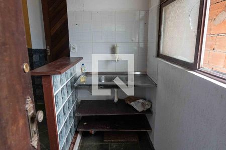 Cozinha de kitnet/studio para alugar com 1 quarto, 30m² em Maravista, Niterói