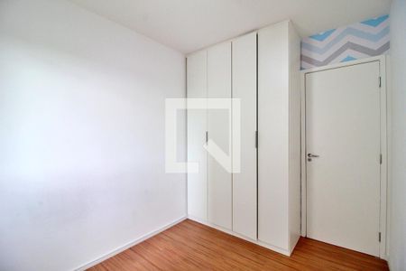 Quarto 1 de apartamento para alugar com 2 quartos, 44m² em Jardim Utinga, Santo André