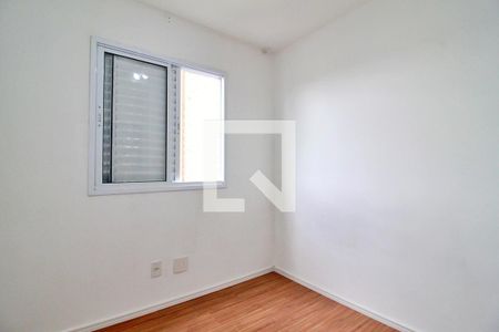 Quarto 1 de apartamento para alugar com 2 quartos, 44m² em Jardim Utinga, Santo André