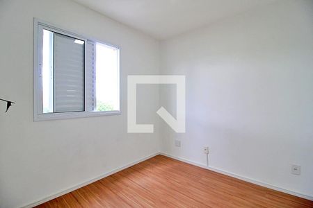 Quarto 2 de apartamento para alugar com 2 quartos, 44m² em Jardim Utinga, Santo André