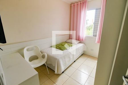 Quarto 2 de apartamento à venda com 3 quartos, 58m² em Parque Marabá, Taboão da Serra